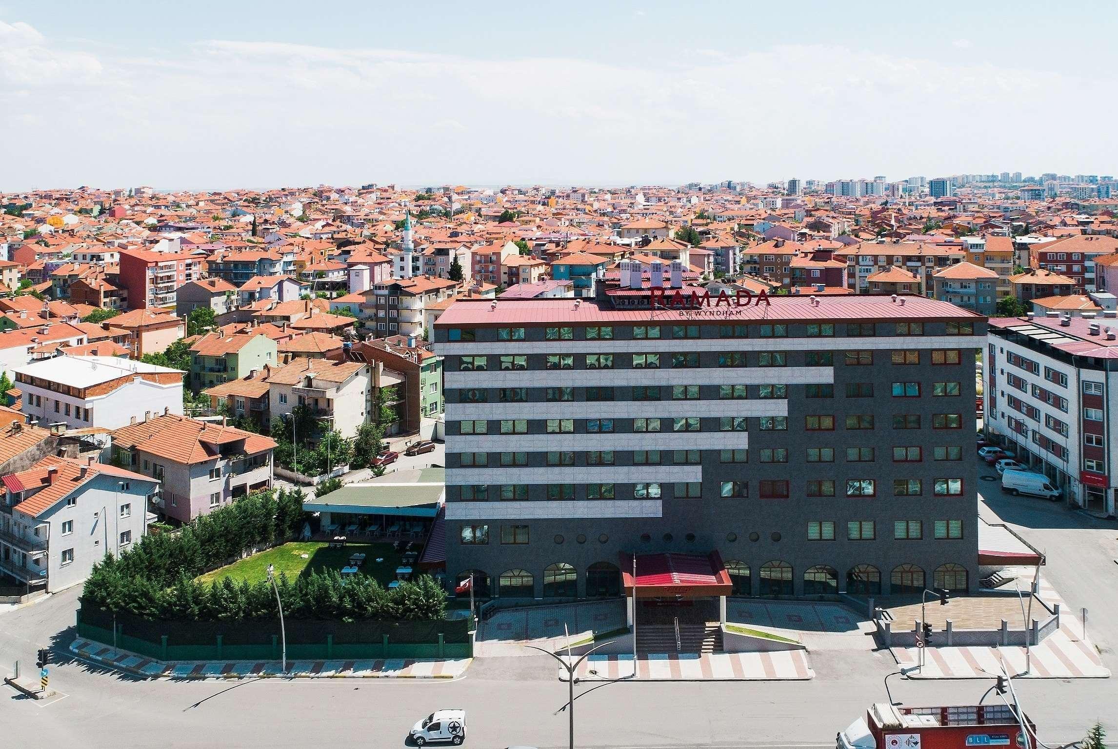 Ramada Uşak Exterior foto