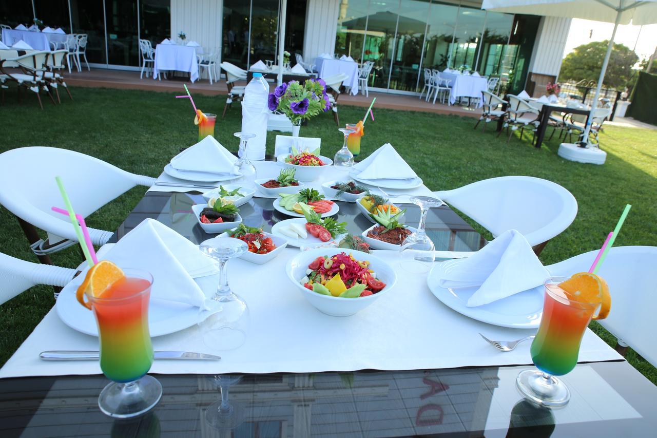 Ramada Uşak Exterior foto